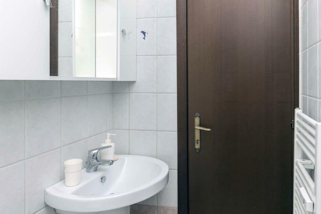 Apartamento Il Cortiletto Di Via Tuscolana Roma Exterior foto